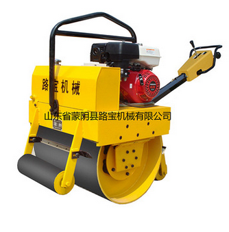 小型压路机