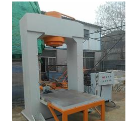 基本参数     产地：  山东     动力类型：  液压     控制形式：  人工     驱动方式：  液压     柱数：  四柱     适用行业：  通用     自动化程度：  半自动