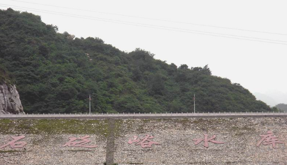 石砭峪水库复合土工膜防渗工程