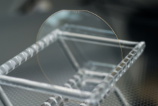 铌酸锂单晶薄膜