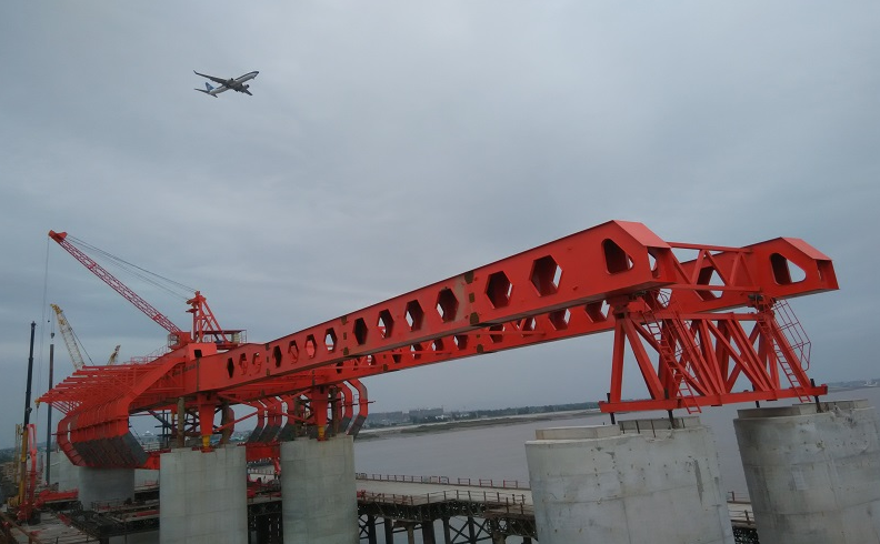 50米上行式双幅整体式移动模架